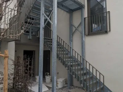Treppe-PHOTO-2024-04-03-13-33-23